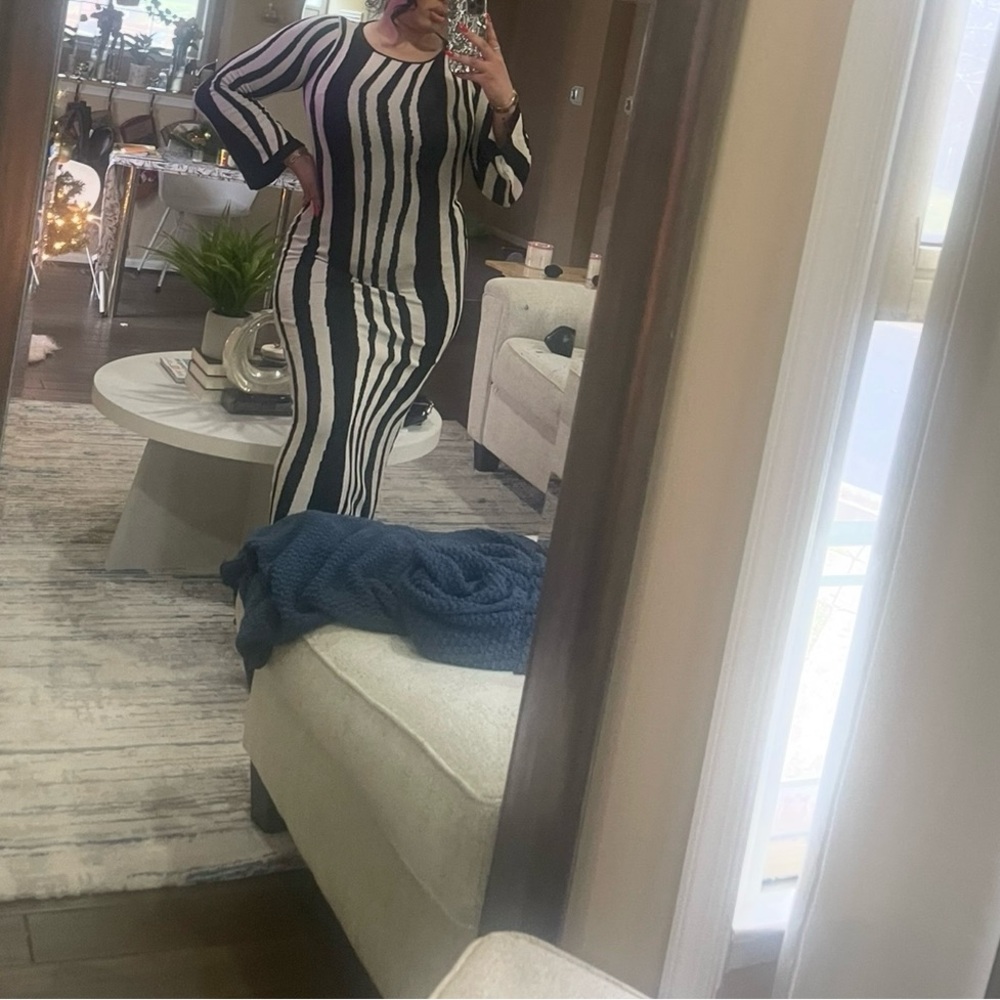 Worn twice, Micas Maxi dress